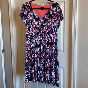 Roz & Ali Navy/Coral Floral Dress
